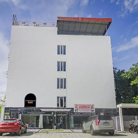Super Townhouse Oak The Platinum Studio New Town ภายนอก รูปภาพ